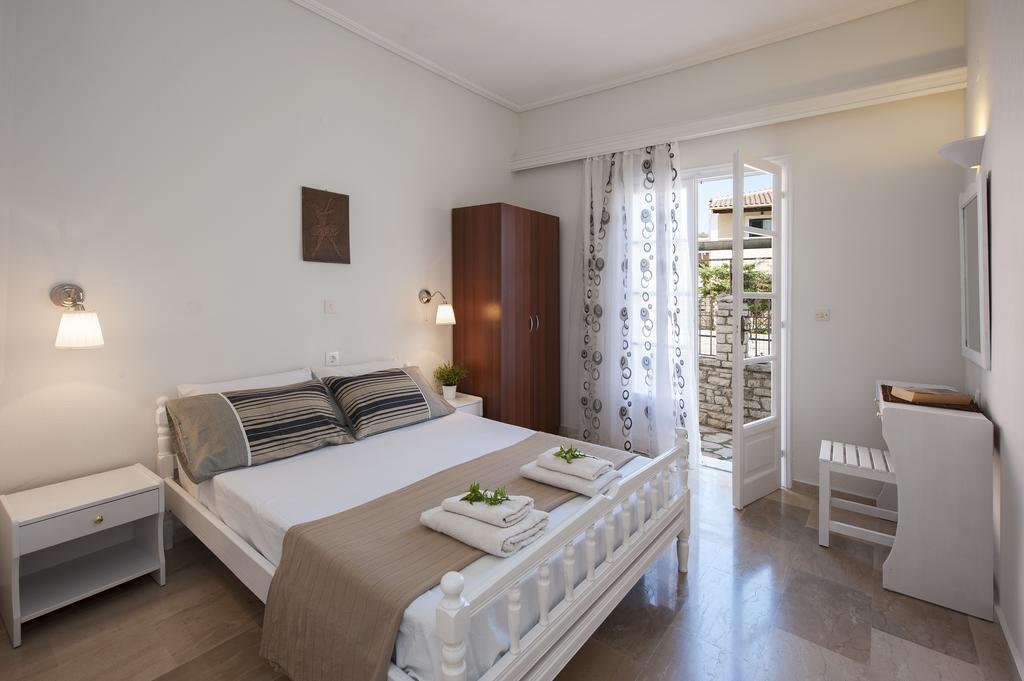 Appartement The Orange Garden à Kassiopi Extérieur photo