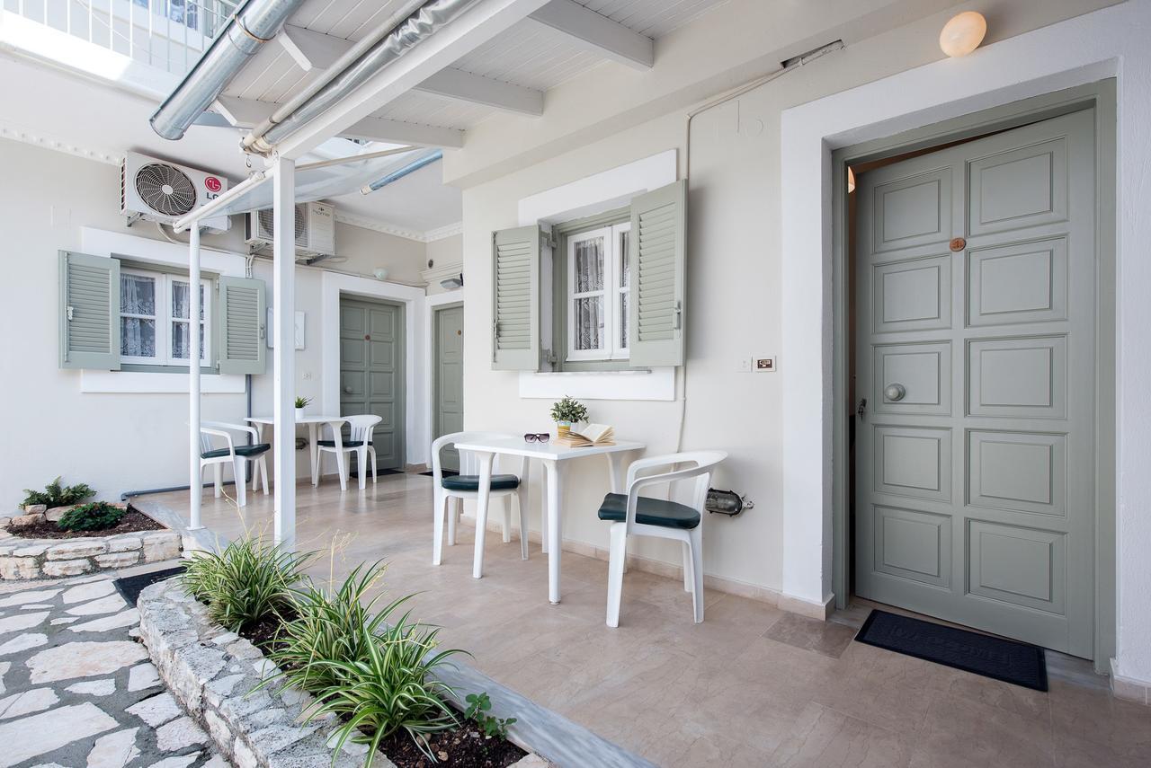 Appartement The Orange Garden à Kassiopi Extérieur photo
